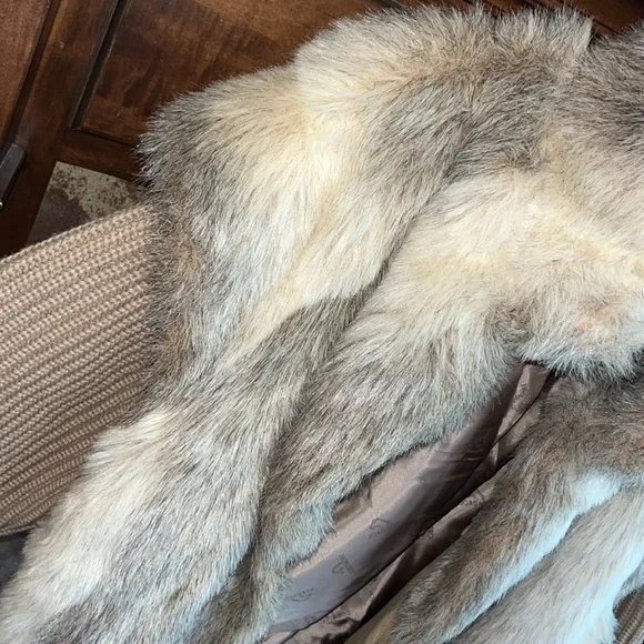 Vintage glamorous chic classic vintage ivory taupe faux fur sweater jacket 13/14 - Picture 4 of 16